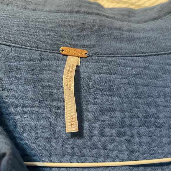 Free People soft shirt to dress up or down. - Picture 5 of 8